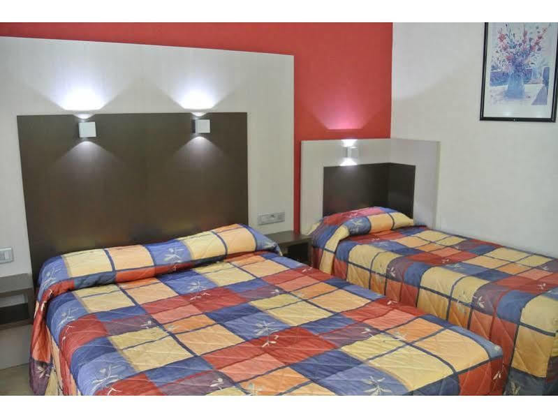 Hotel Le Val Moret Magnant Εξωτερικό φωτογραφία