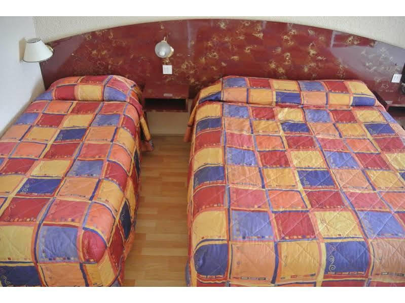 Hotel Le Val Moret Magnant Εξωτερικό φωτογραφία