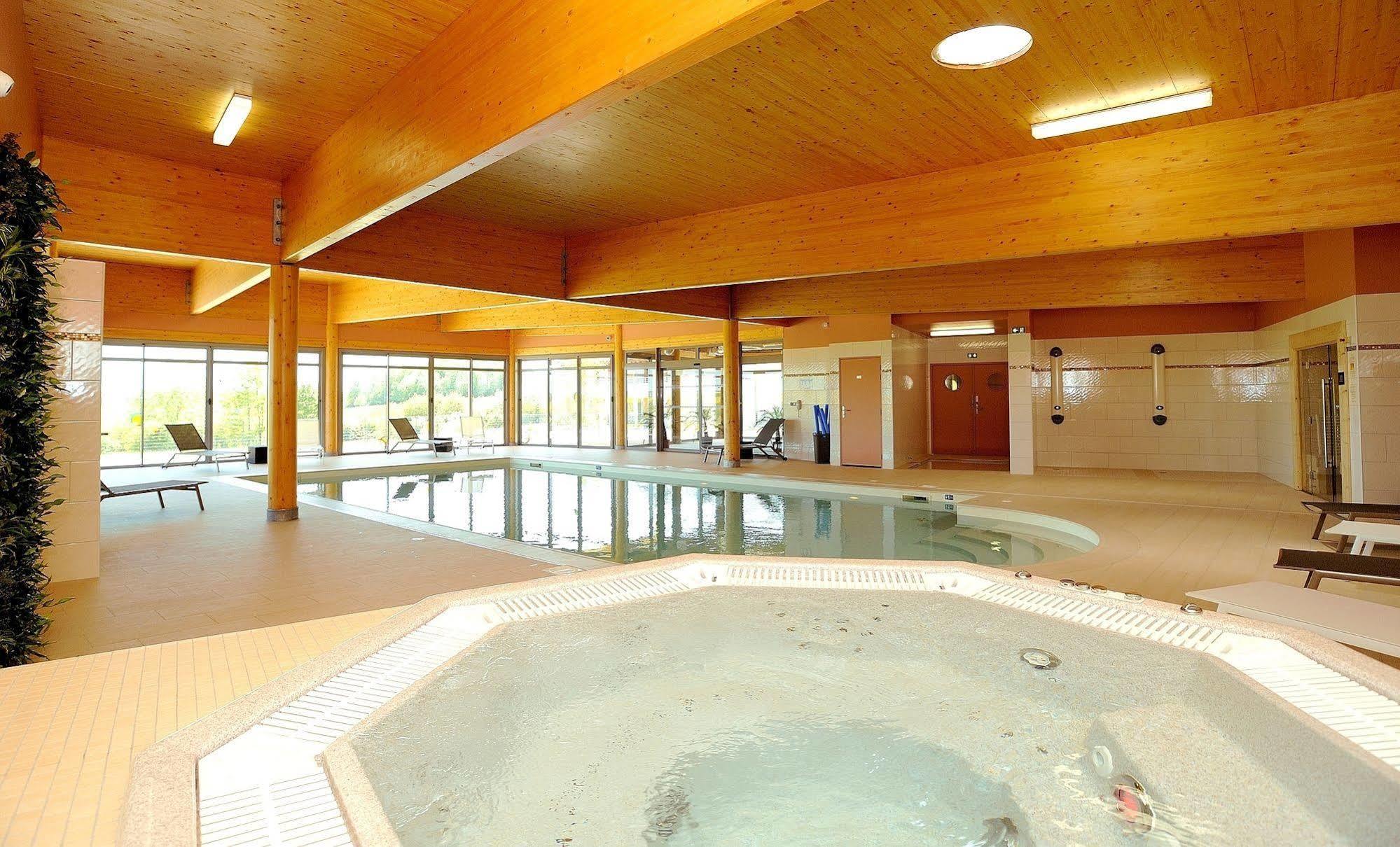 Hotel Le Val Moret Magnant Εξωτερικό φωτογραφία